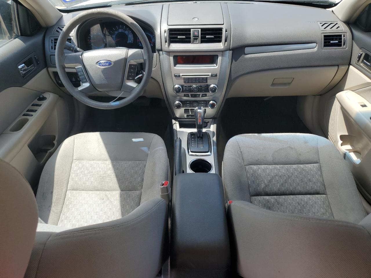 3FAHP0HA3BR103272 2011 Ford Fusion Se