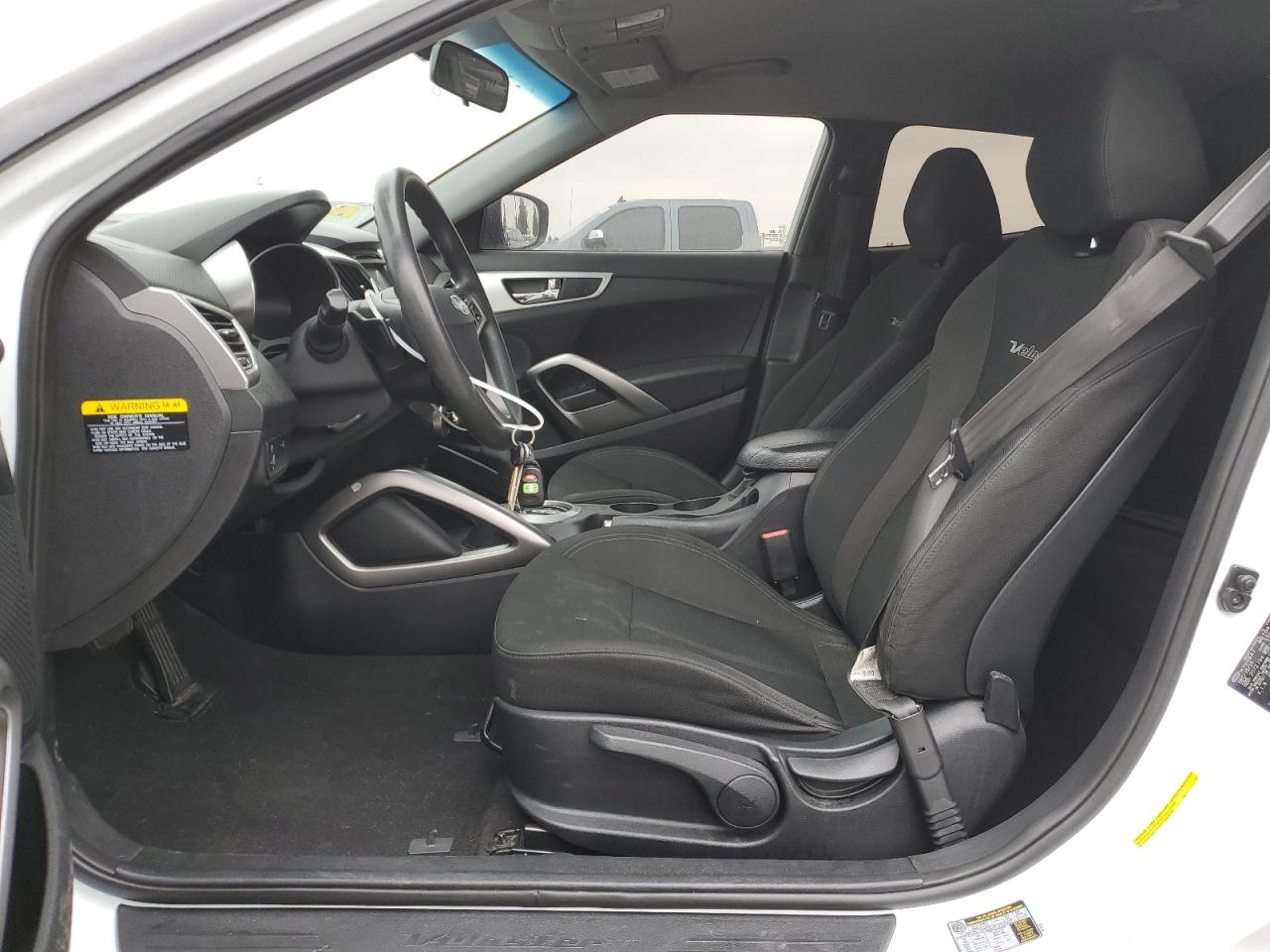 KMHTC6AD1GU286397 2016 Hyundai Veloster