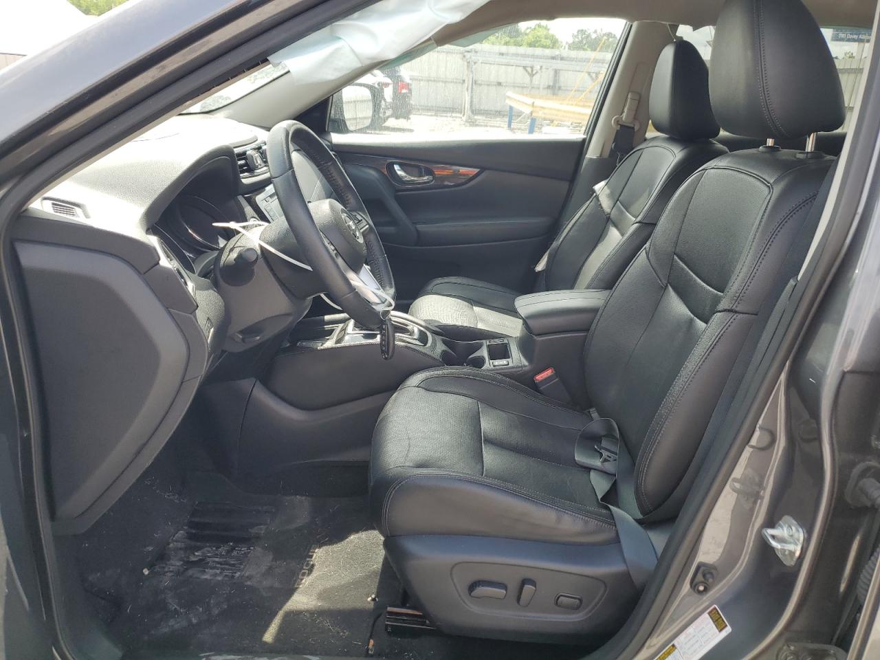 5N1AT2MT0KC757960 2019 Nissan Rogue S