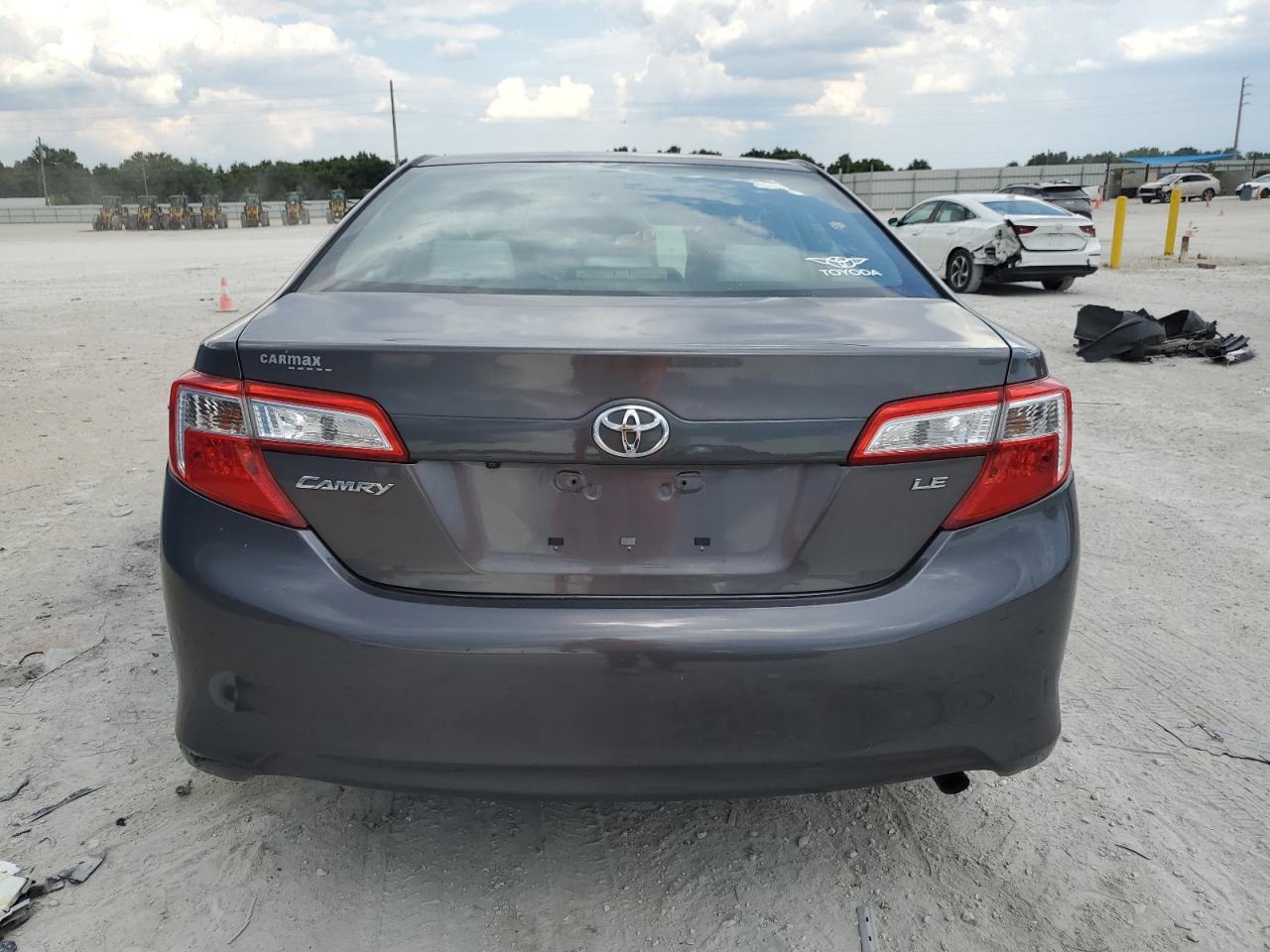 4T1BF1FK2EU779418 2014 Toyota Camry L