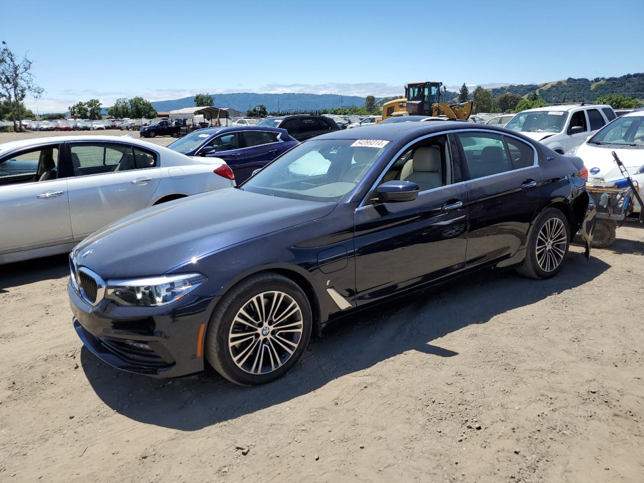 WBAJA9C50JB249303 2018 BMW 530E