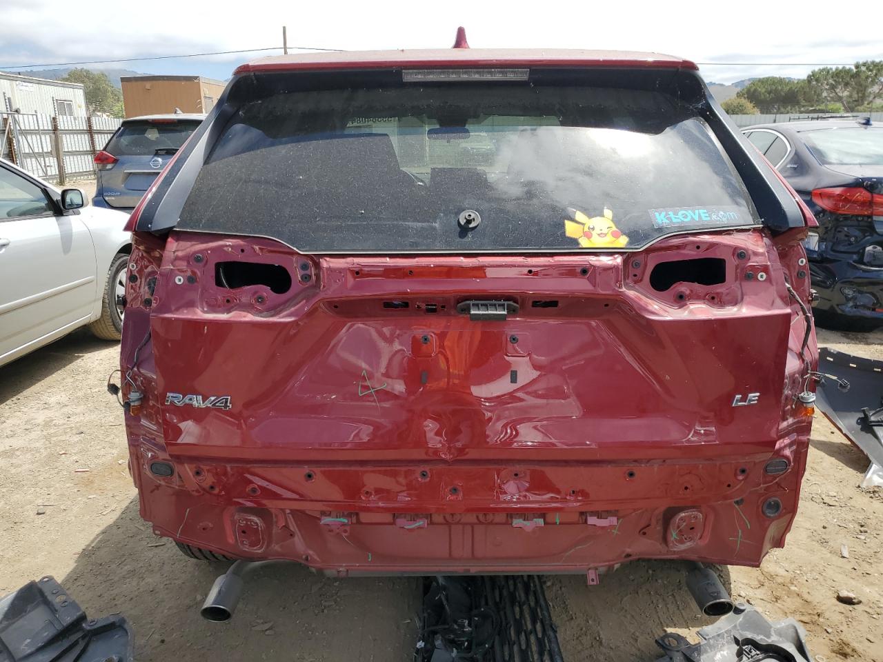 2T3H1RFV7NW196156 2022 Toyota Rav4 Le