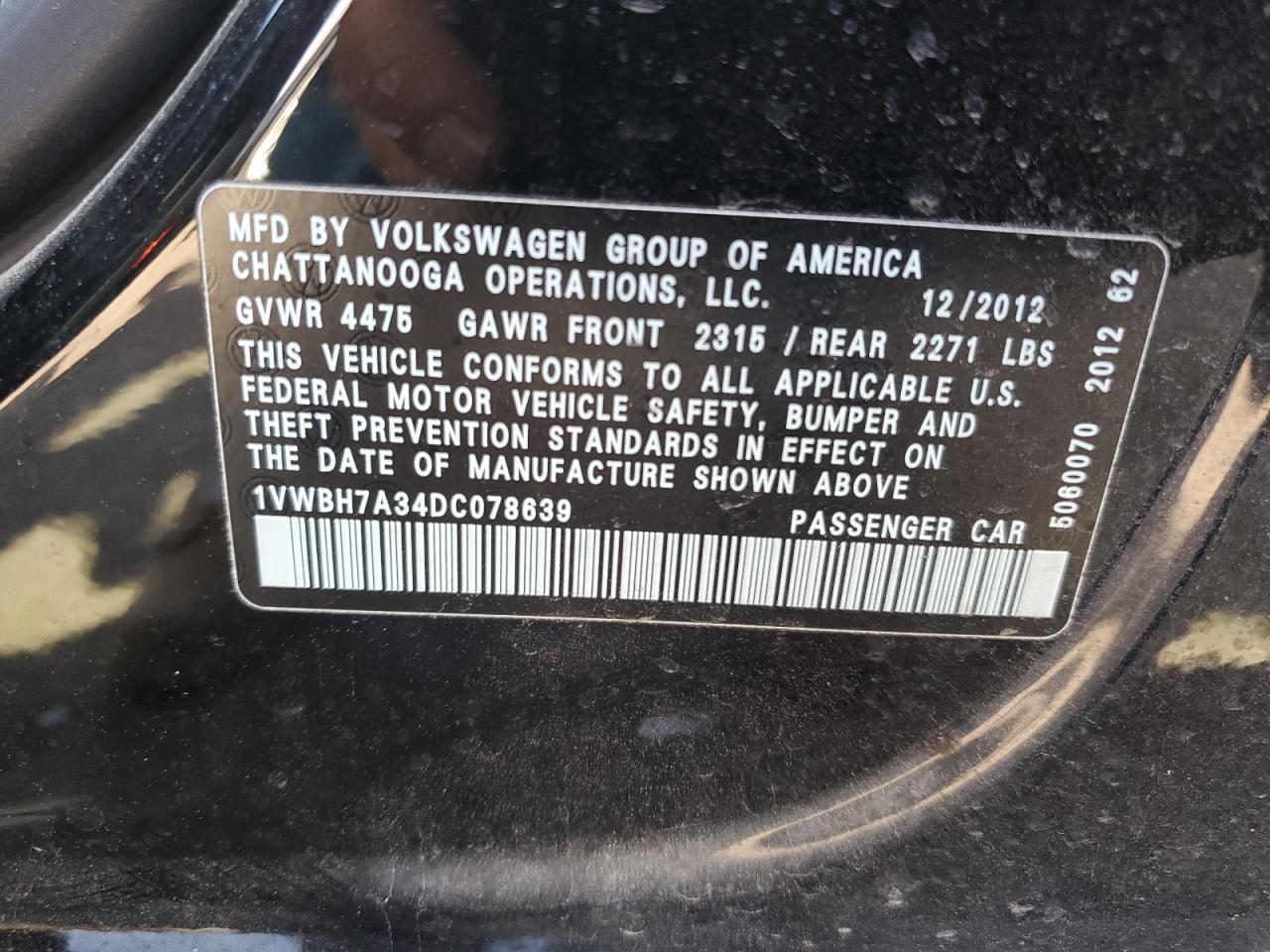 1VWBH7A34DC078639 2013 Volkswagen Passat Se