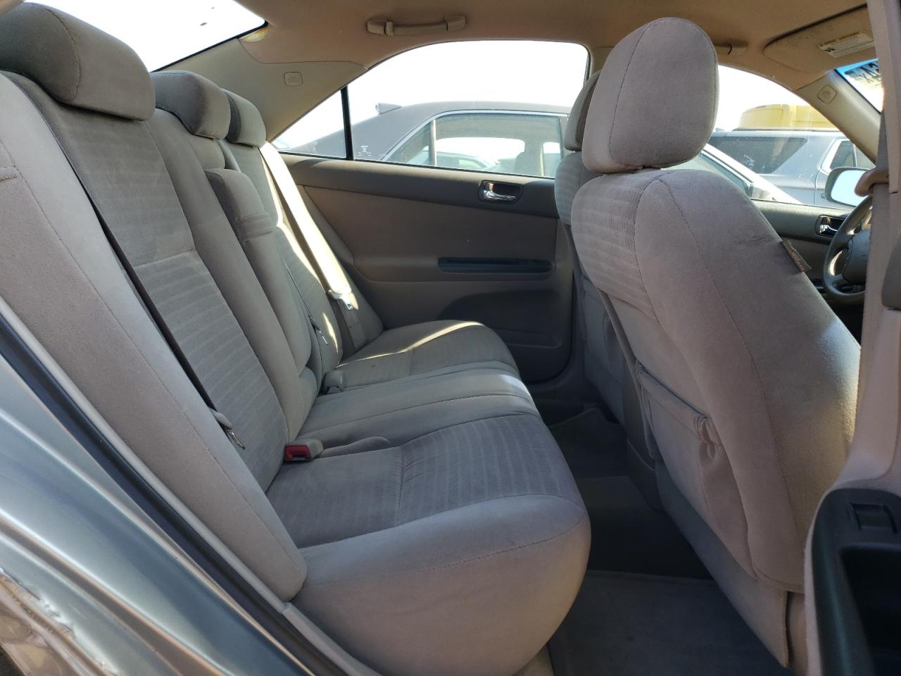 4T1BF30K65U599623 2005 Toyota Camry Le