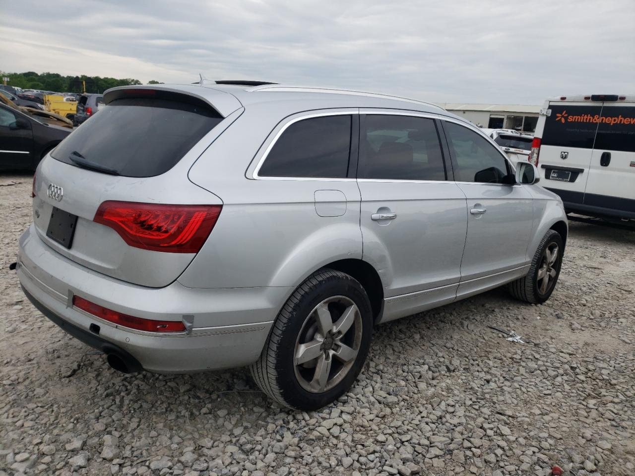 WA1LGAFE3DD005865 2013 Audi Q7 Premium Plus