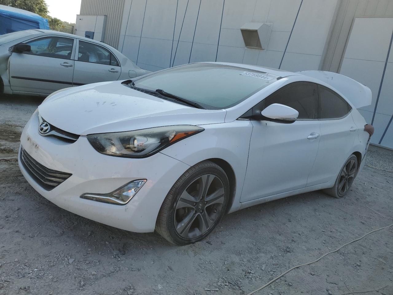 KMHDH4AHXFU371735 2015 Hyundai Elantra Se