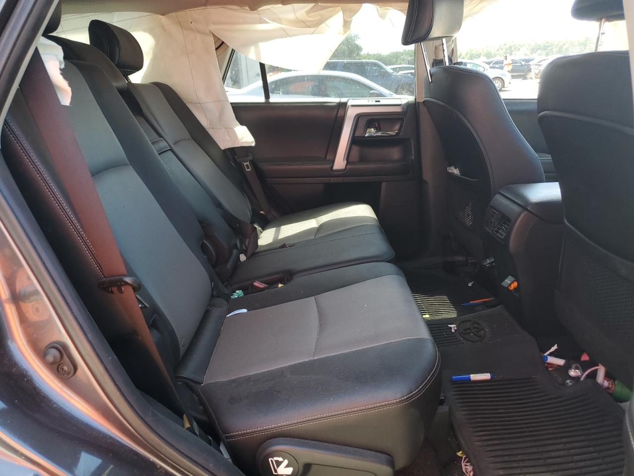 JTEZU5JRXJ5174342 2018 Toyota 4Runner Sr5