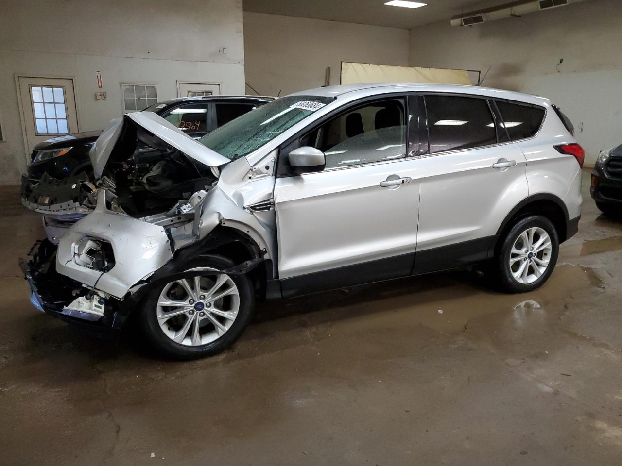 1FMCU9GDXKUC51033 2019 Ford Escape Se