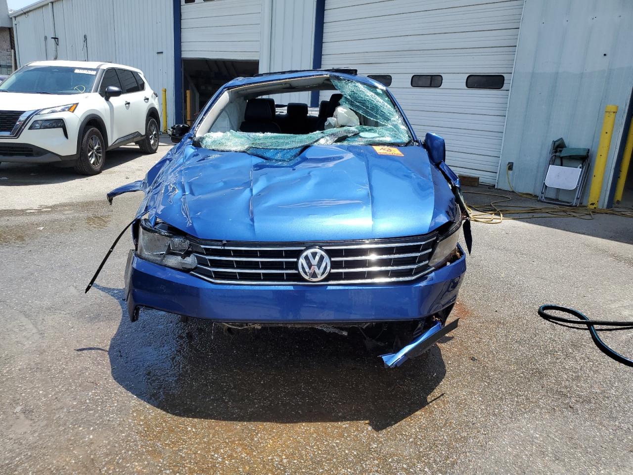 2017 Volkswagen Passat Se vin: 1VWBT7A3XHC061476