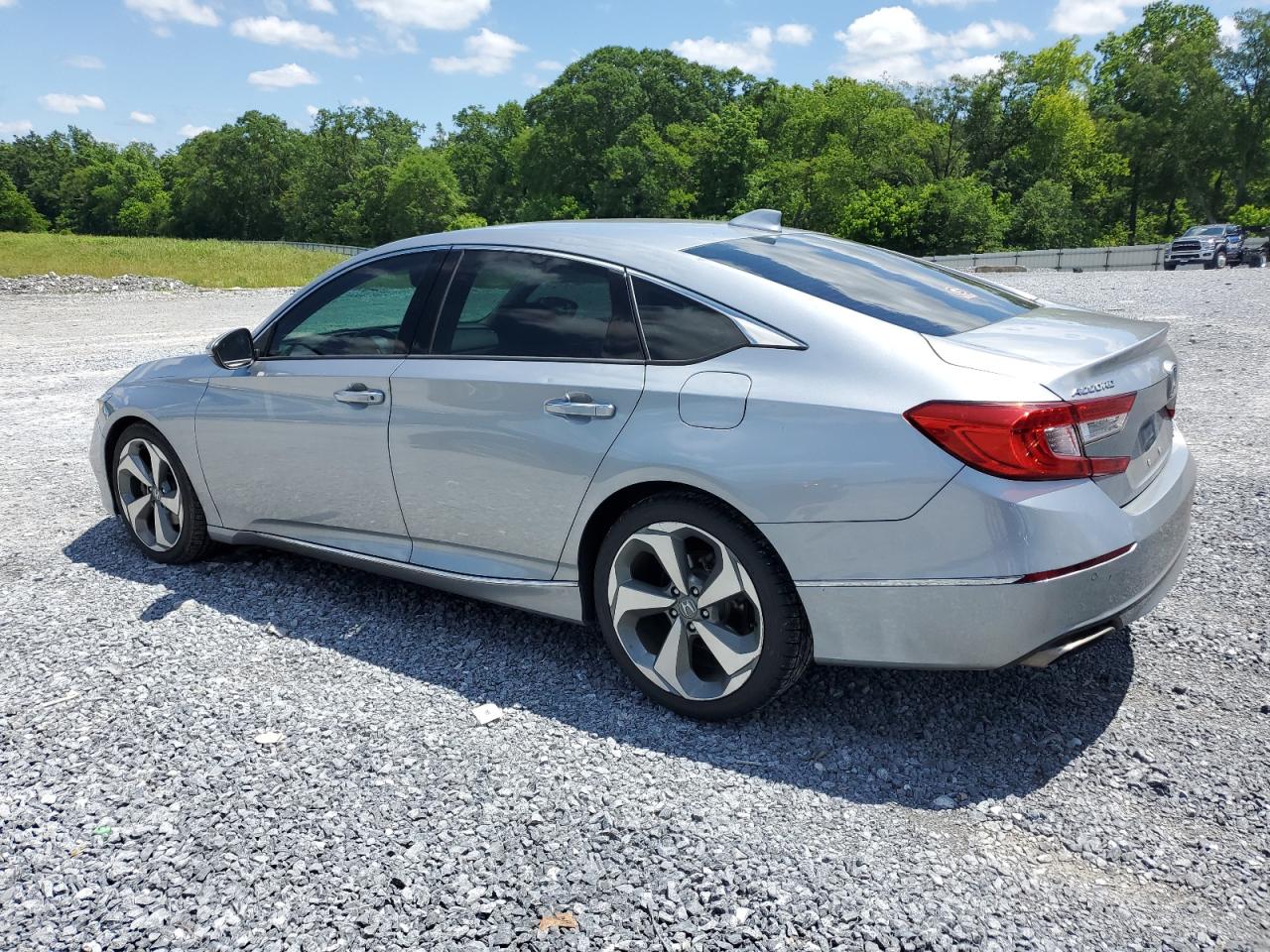 1HGCV2F91JA042013 2018 Honda Accord Touring