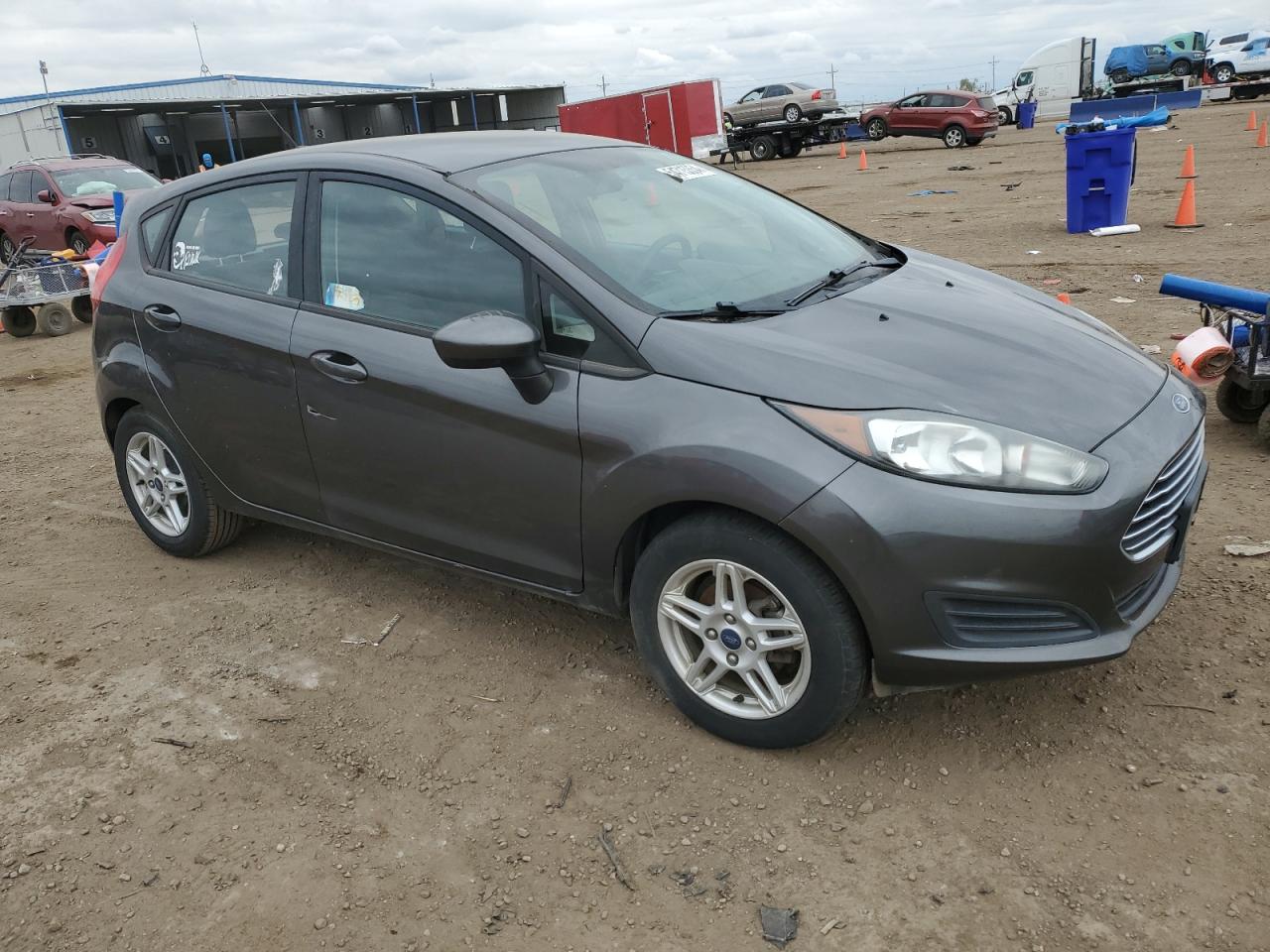 3FADP4EJ1HM130678 2017 Ford Fiesta Se