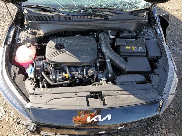 3KPF44AC2PE676868 Kia Forte GT 11