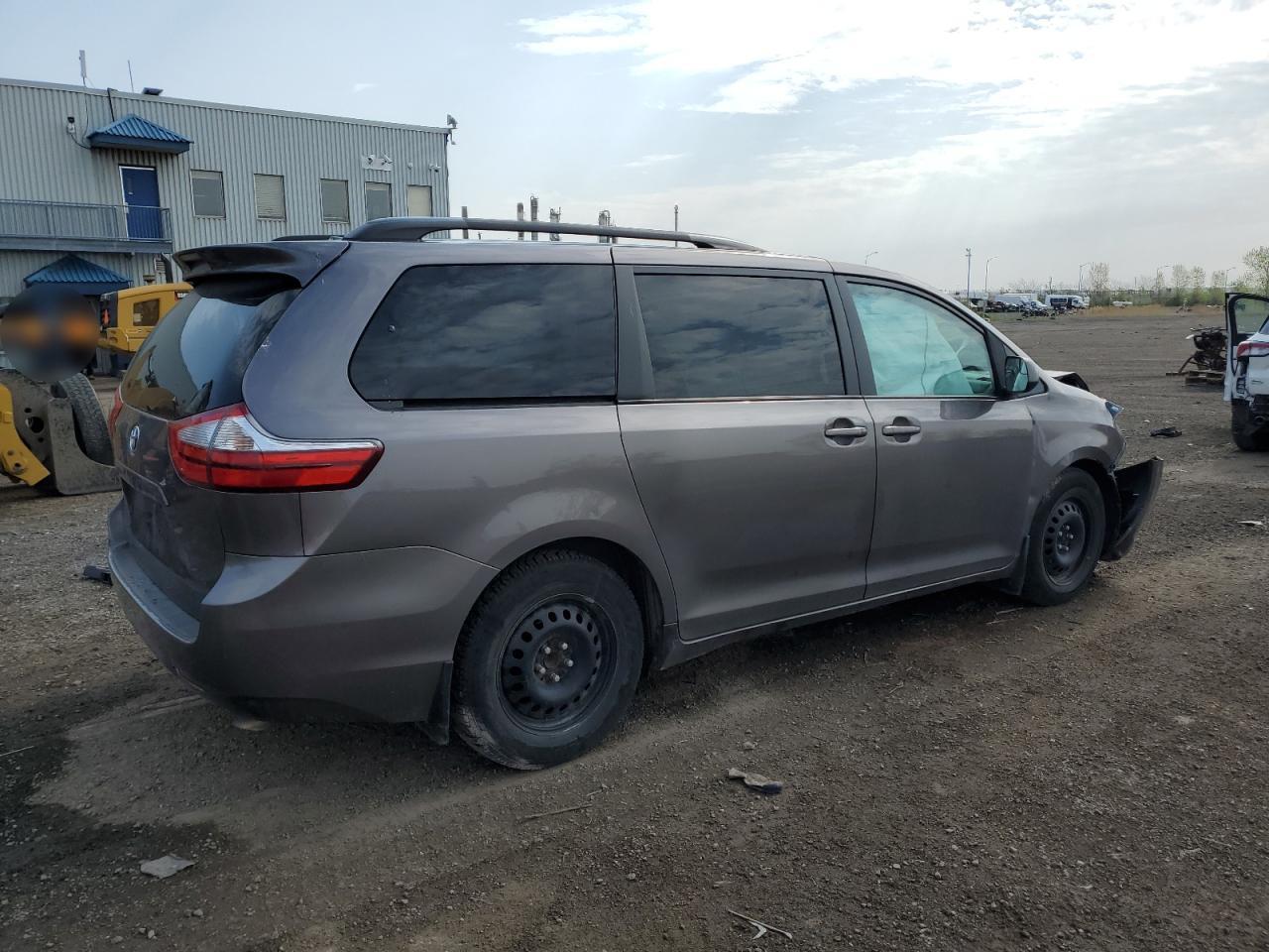 5TDKK3DC6GS724663 2016 Toyota Sienna Le