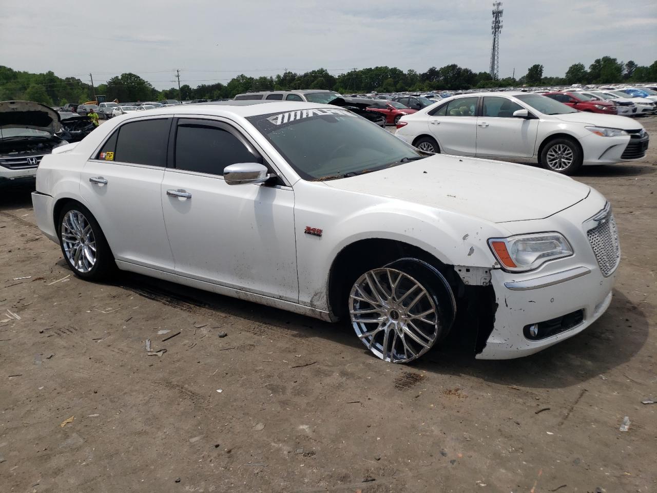 2C3CA6CT0BH528627 2011 Chrysler 300C