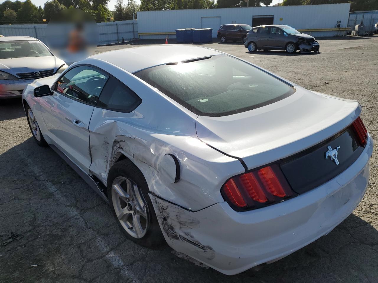 1FA6P8AM8H5357291 2017 Ford Mustang