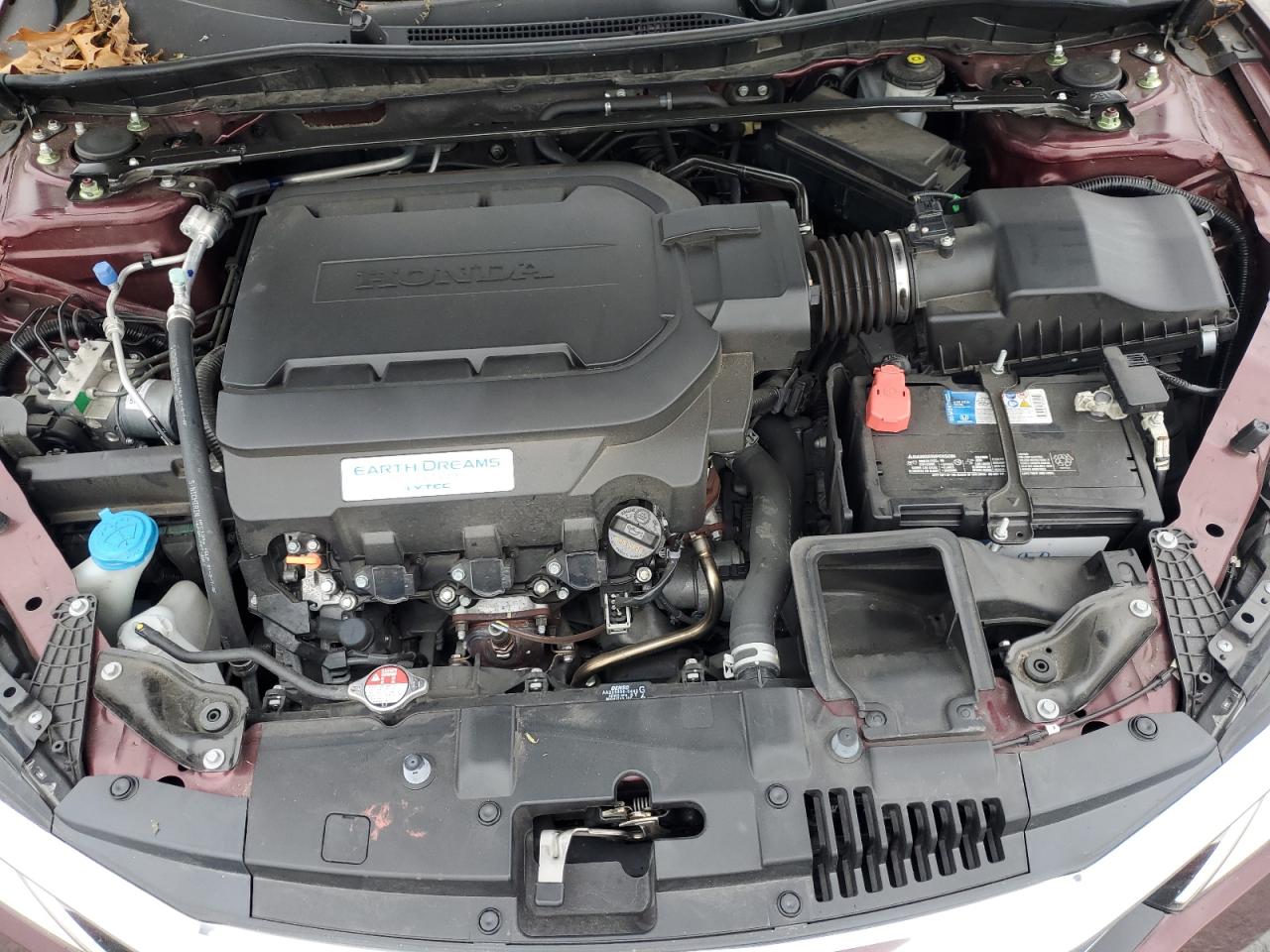 1HGCR3F97HA005875 2017 Honda Accord Touring