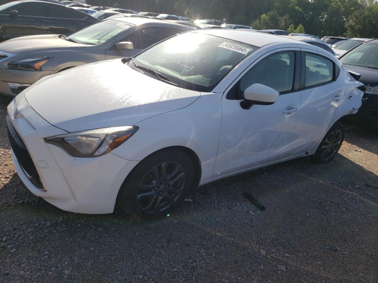 3MYDLBYV3KY520319 2019 Toyota Yaris L