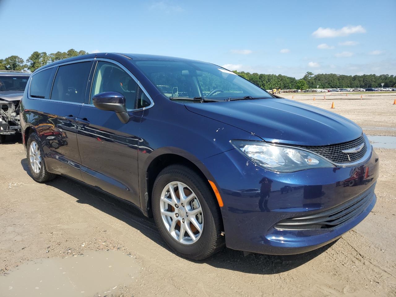 2C4RC1CG9KR594108 2019 Chrysler Pacifica Lx