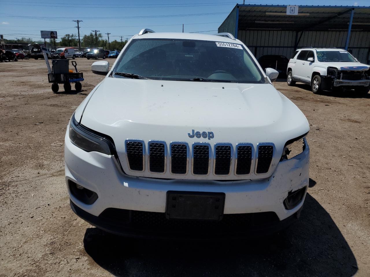 1C4PJLCB5KD370270 2019 Jeep Cherokee Latitude