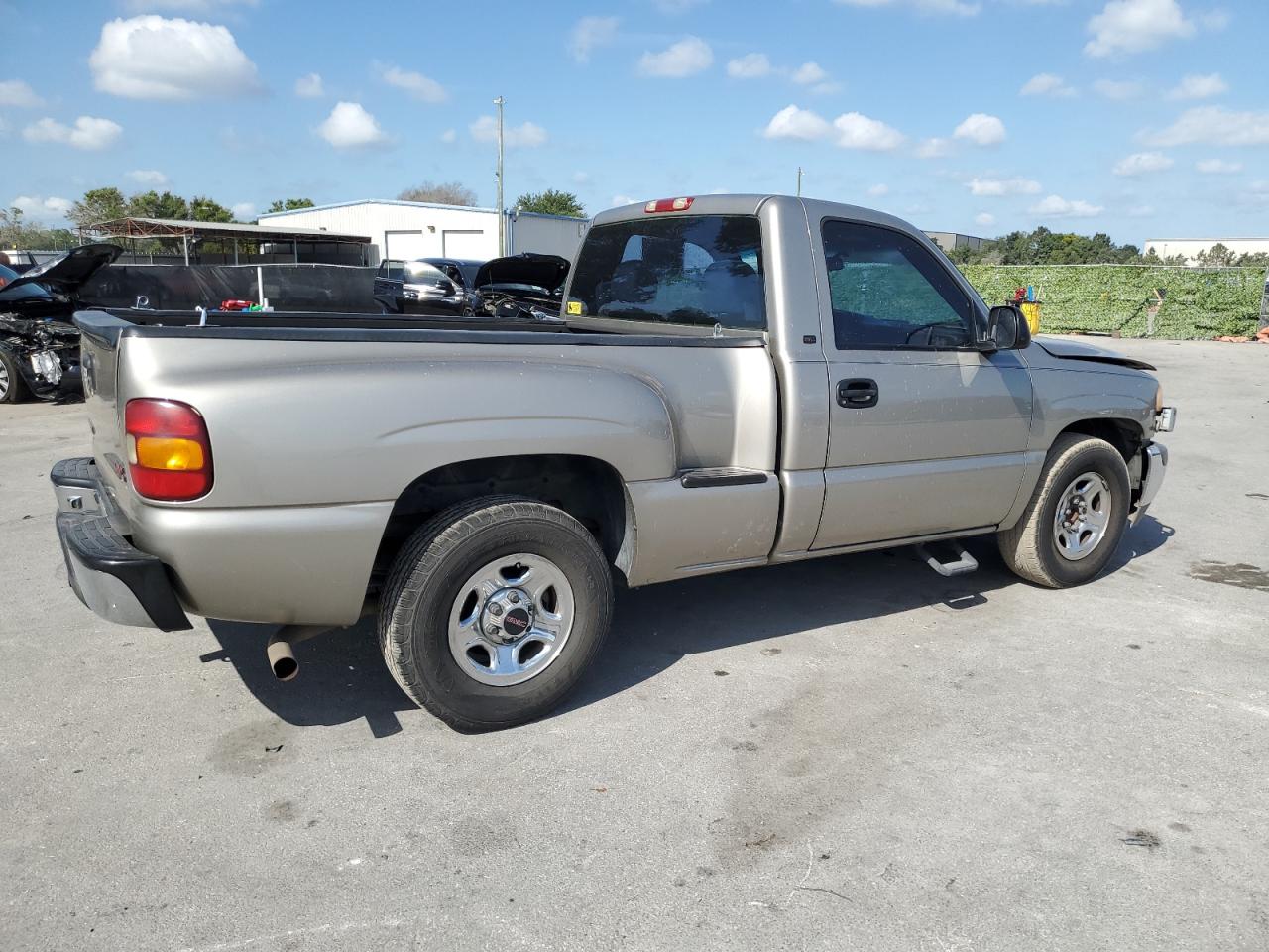 1GTEC14W01Z240325 2001 GMC New Sierra C1500