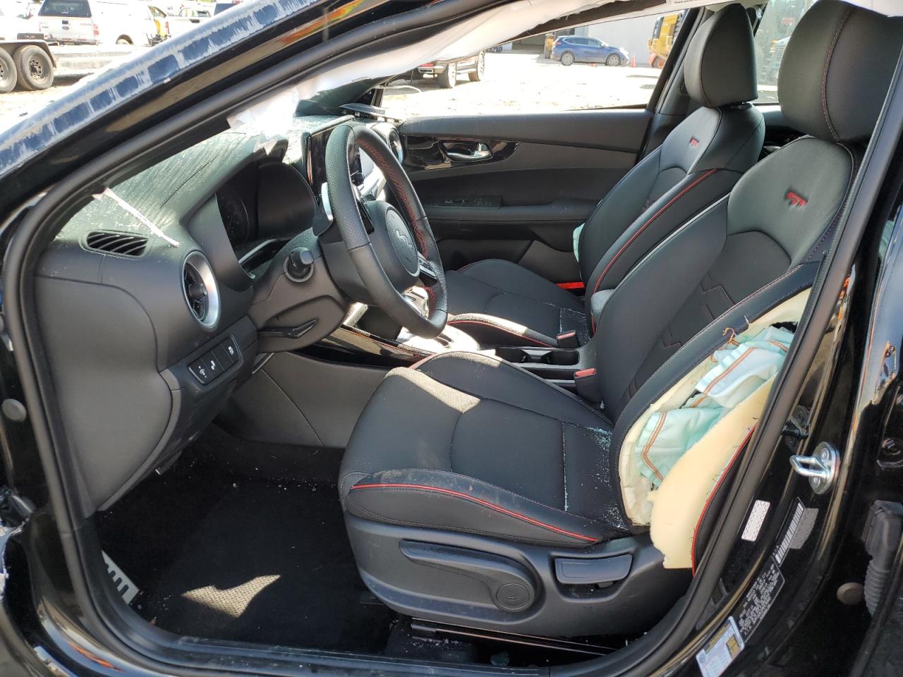 3KPF44AC2PE676868 2023 Kia Forte Gt