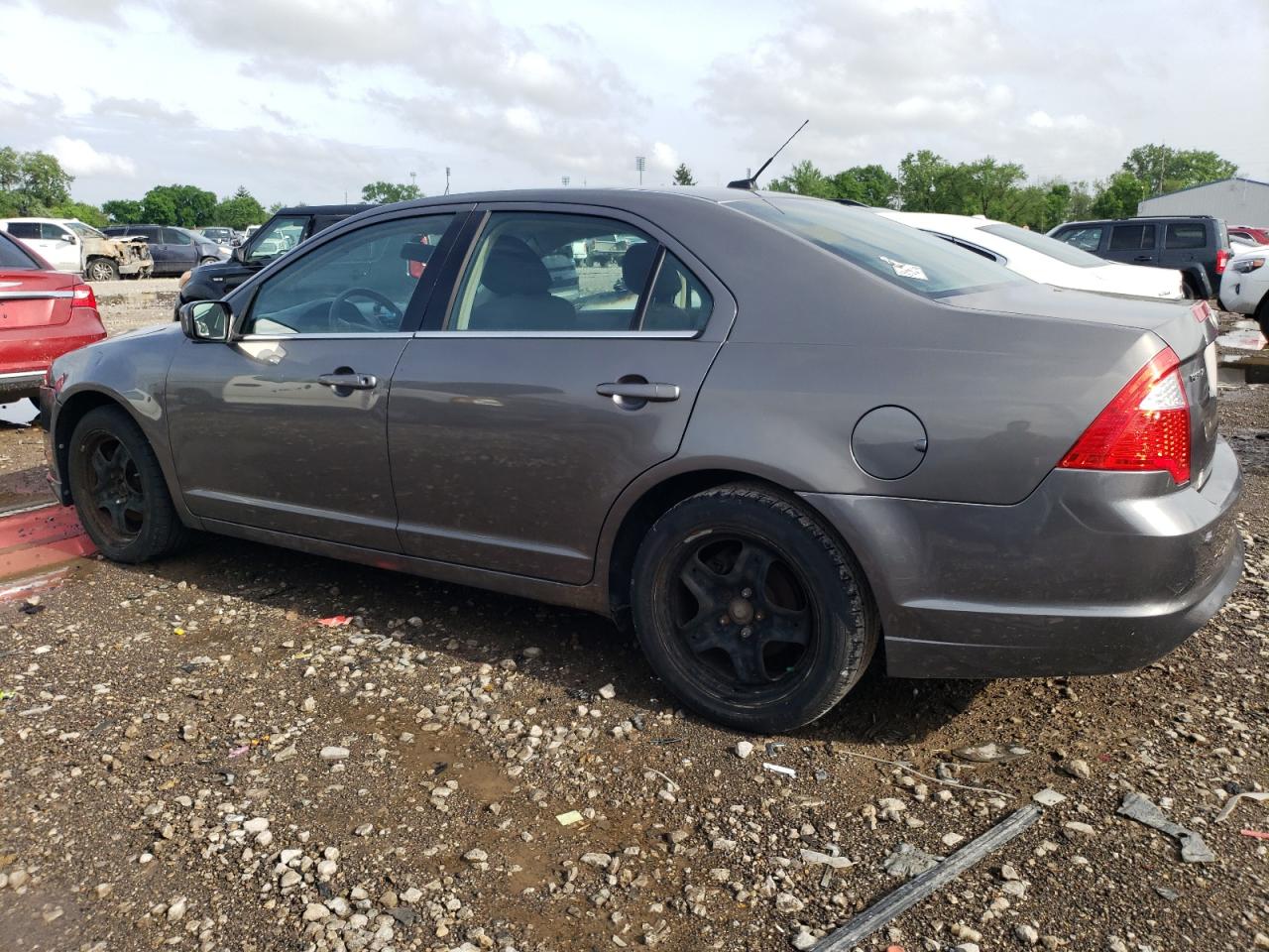 3FAHP0HA8AR427610 2010 Ford Fusion Se