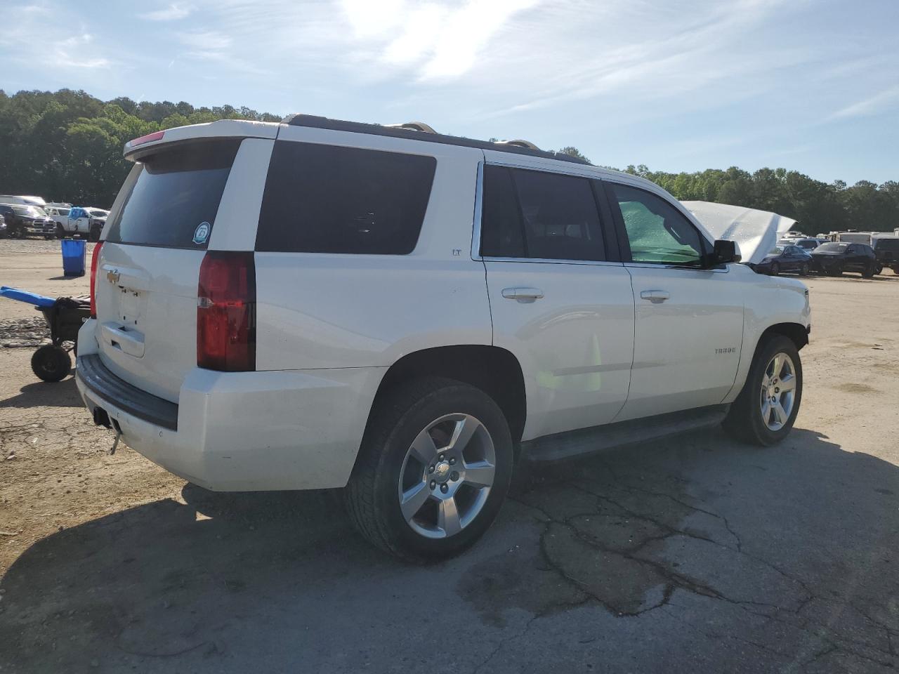 2018 Chevrolet Tahoe C1500 Lt vin: 1GNSCBKC1JR179723