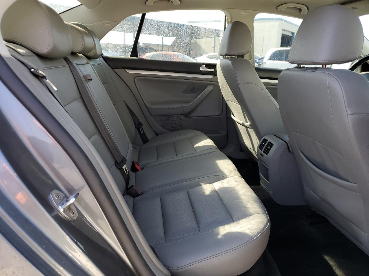 3VWRM71KX8M122813 2008 Volkswagen Jetta Se