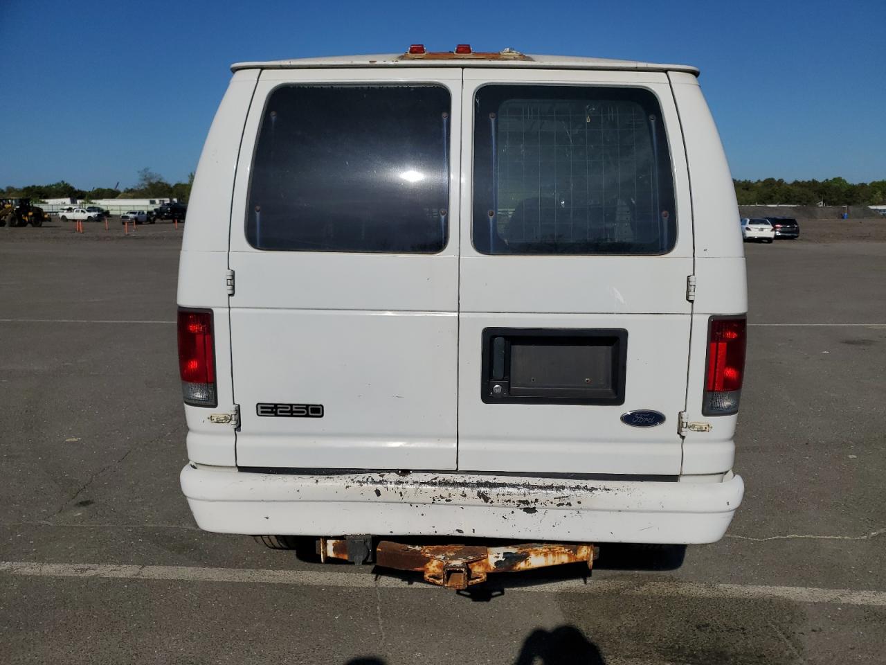 1FTNE24W64HA11996 2004 Ford Econoline E250 Van