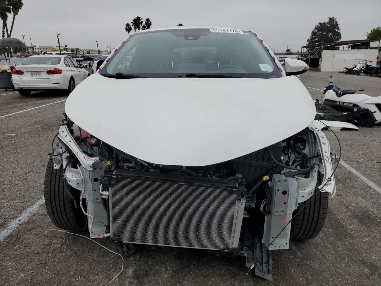 2020 Toyota C-Hr Xle vin: JTNKHMBX4L1074728