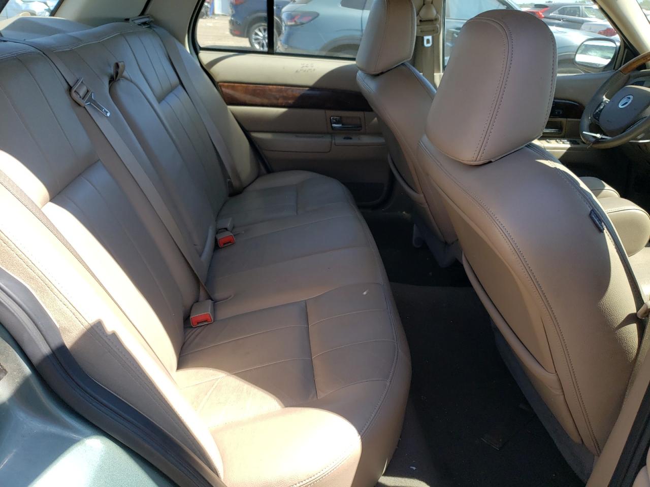 2MEHM75W55X657946 2005 Mercury Grand Marquis Ls