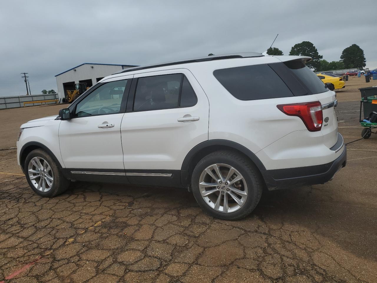 1FM5K7D85JGA17924 2018 Ford Explorer Xlt