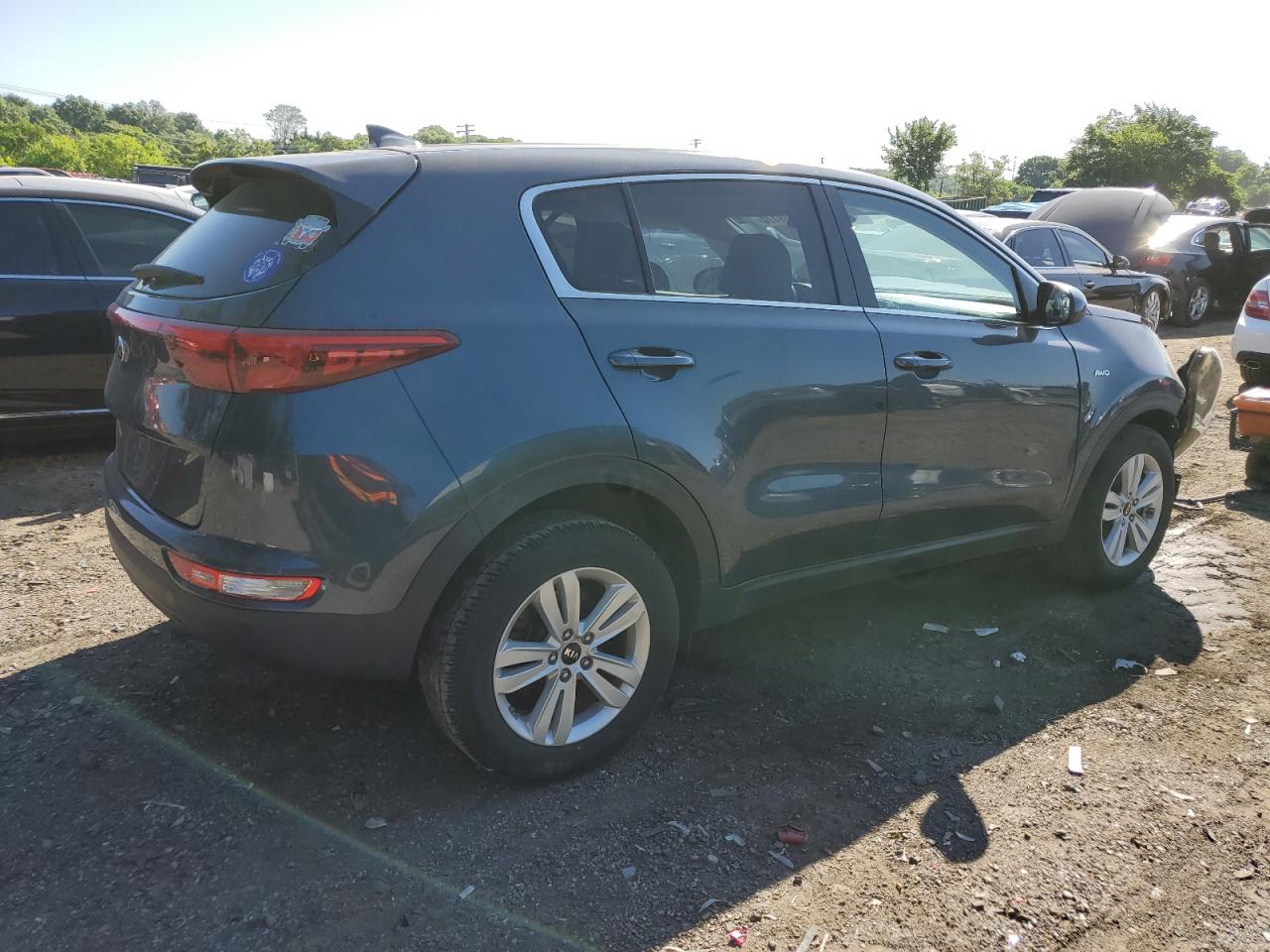 KNDPMCAC3H7039410 2017 Kia Sportage Lx