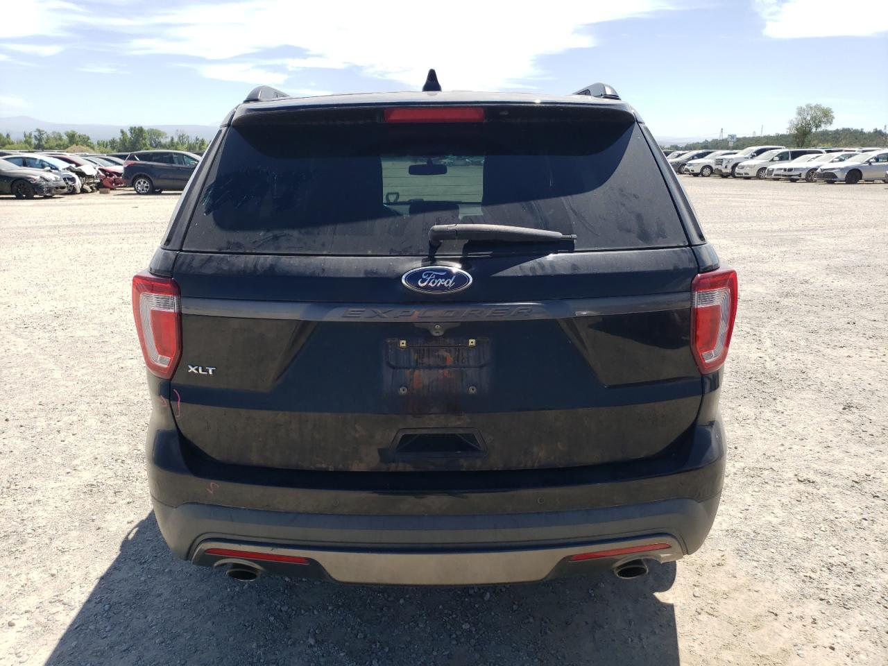 1FM5K7D88HGA02926 2017 Ford Explorer Xlt