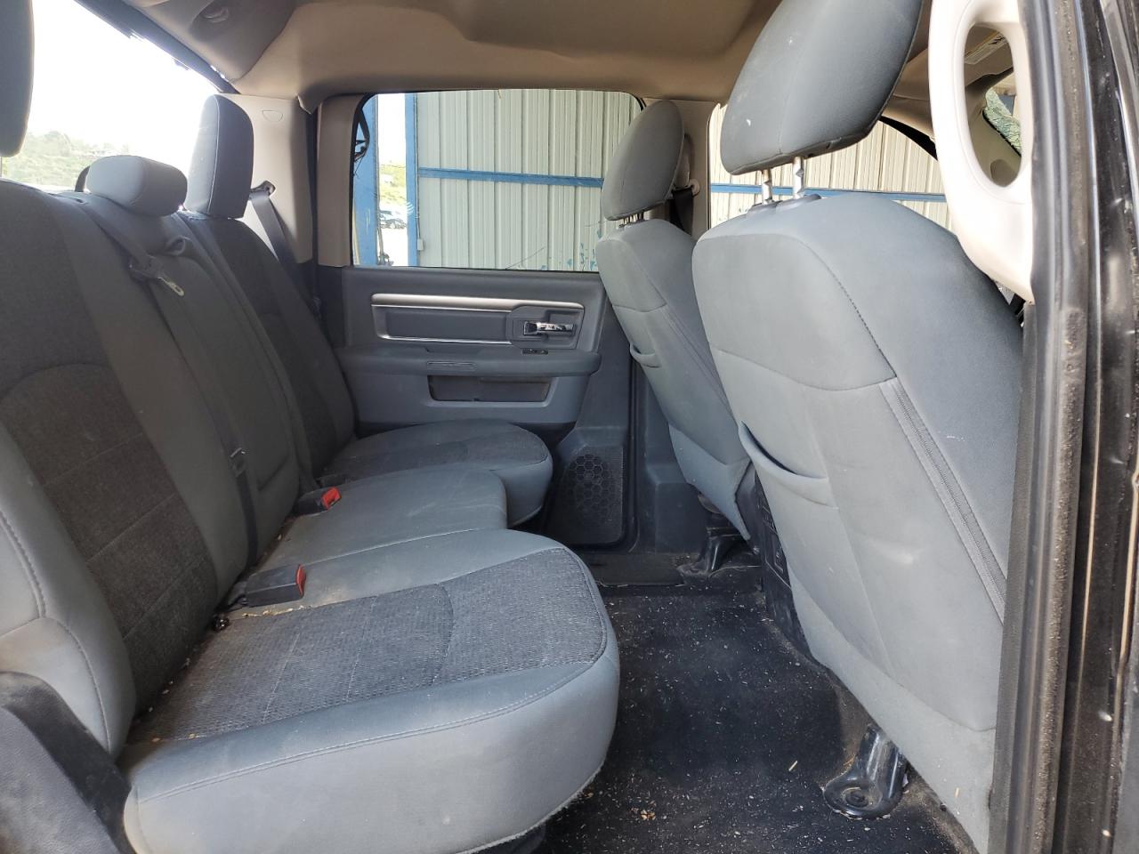 1C6RR7LG4FS673506 2015 Ram 1500 Slt