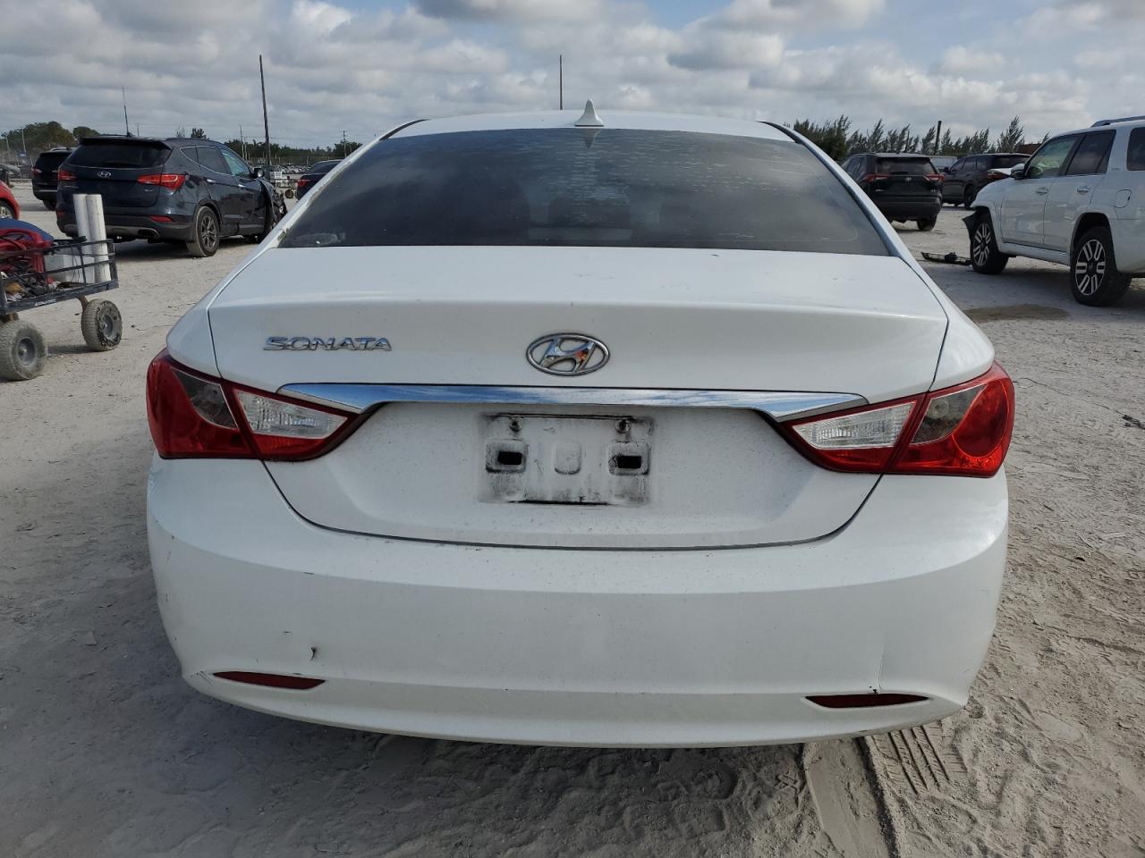 5NPEB4AC5BH246855 2011 Hyundai Sonata Gls