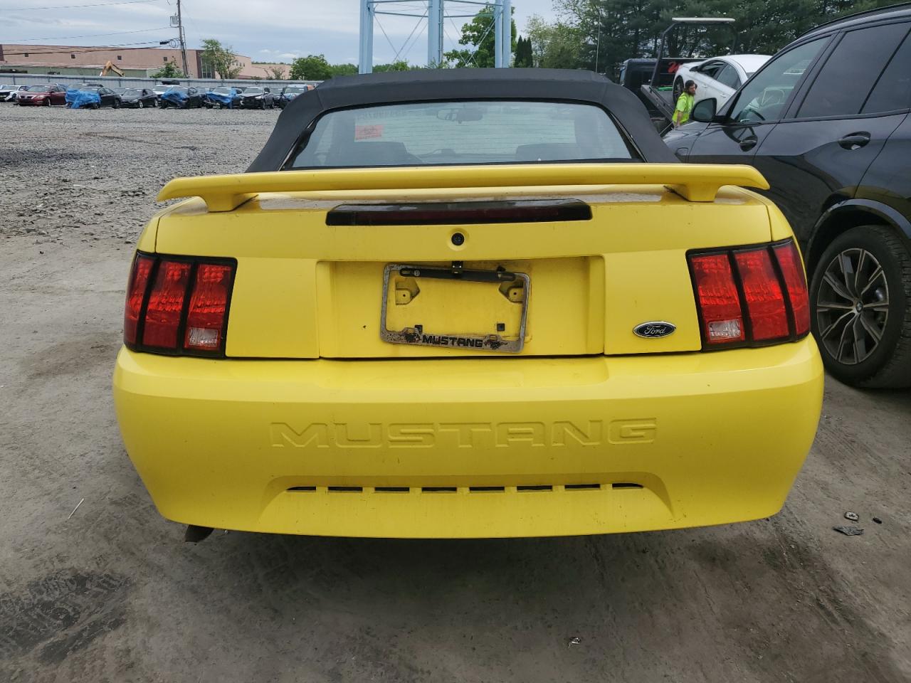 1FAFP44403F407723 2003 Ford Mustang