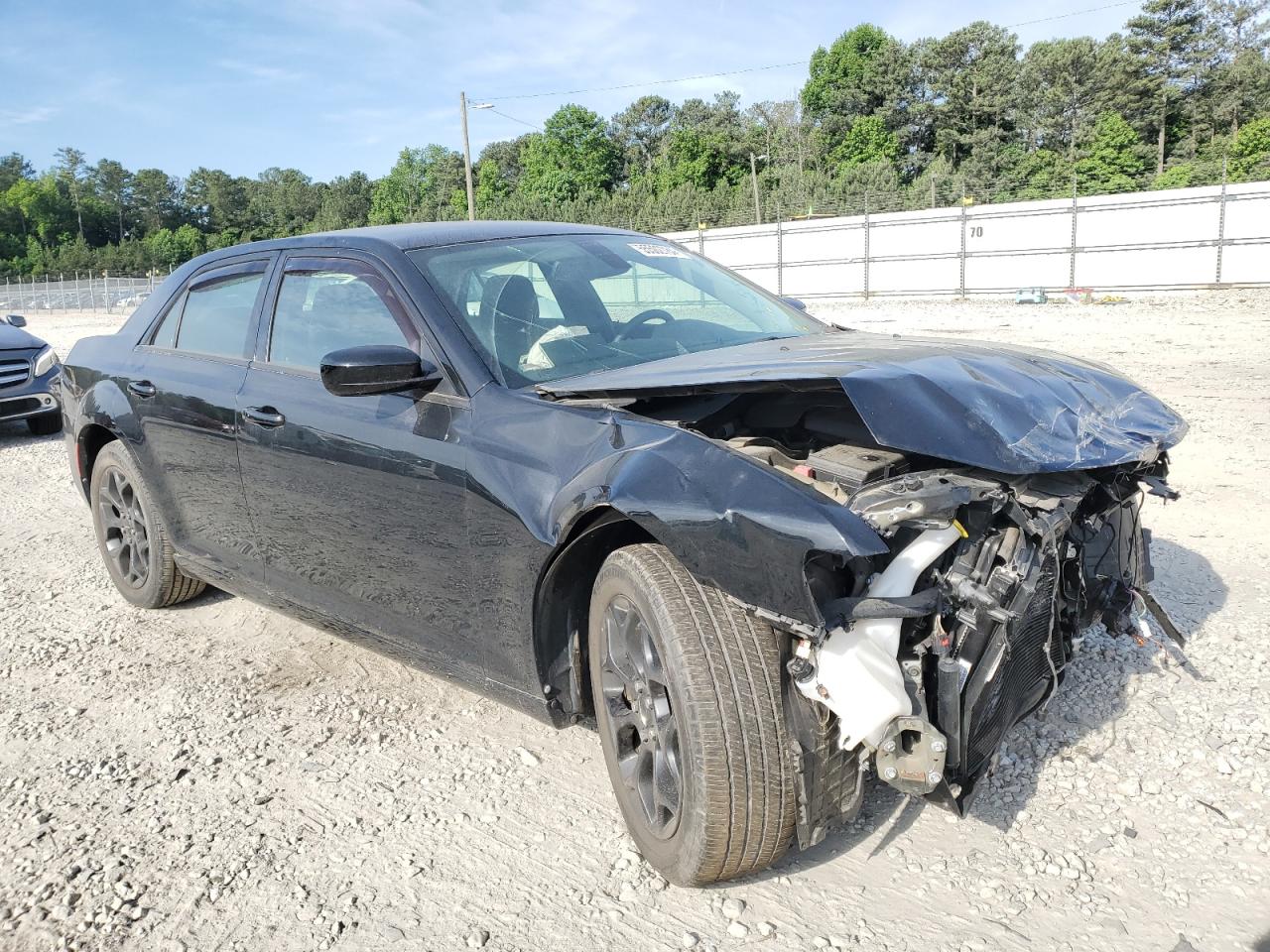 2C3CCARG1KH556492 2019 Chrysler 300 Touring