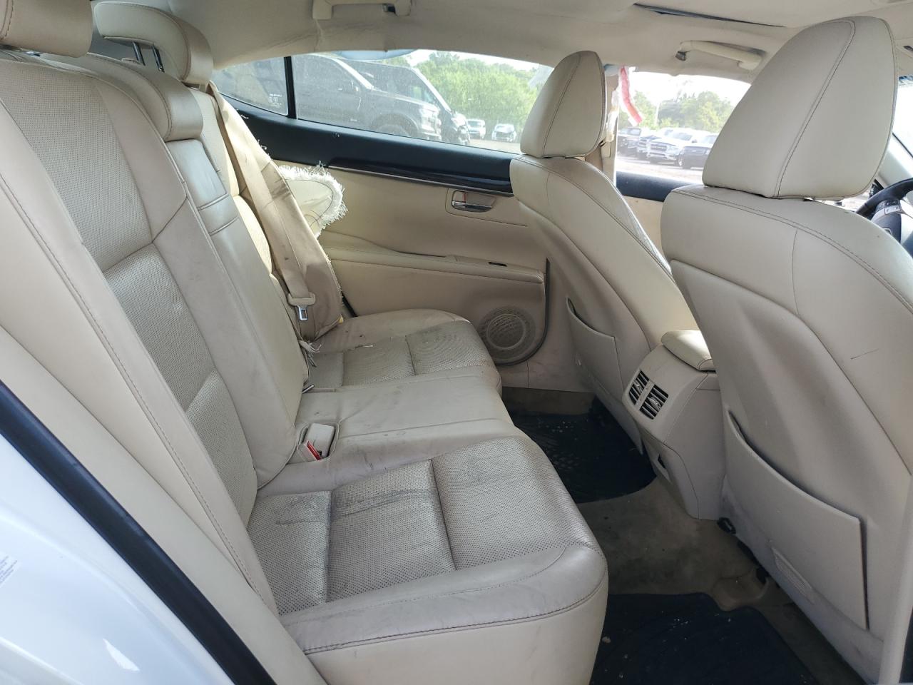 JTHBK1GG6E2134517 2014 Lexus Es 350