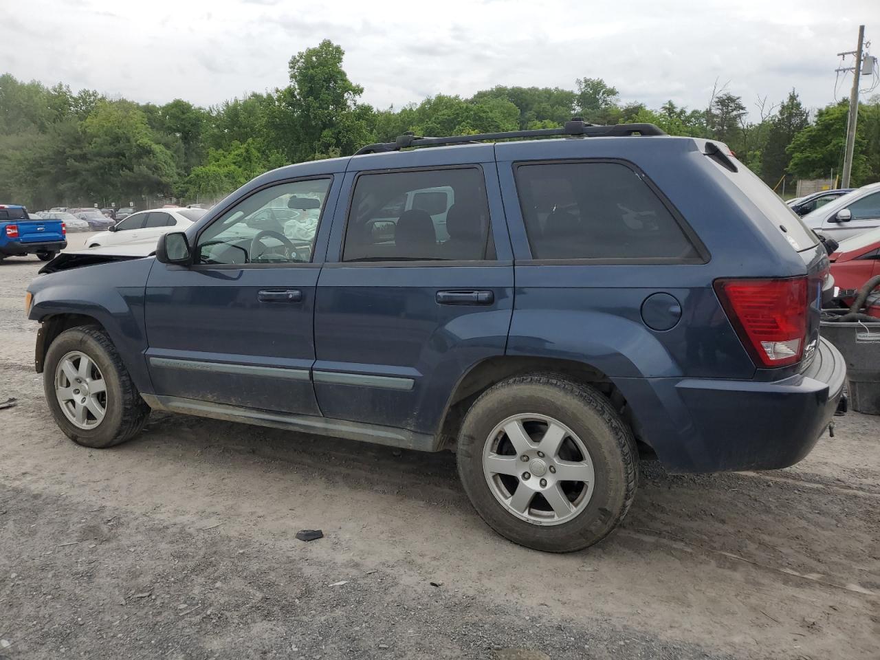 1J8GR48K29C536065 2009 Jeep Grand Cherokee Laredo