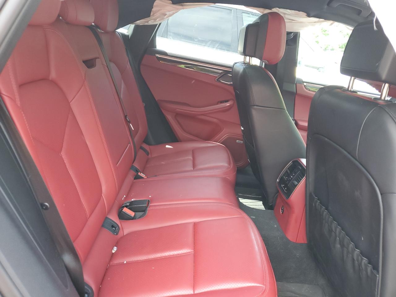 WP1AA2A5XNLB11070 2022 Porsche Macan