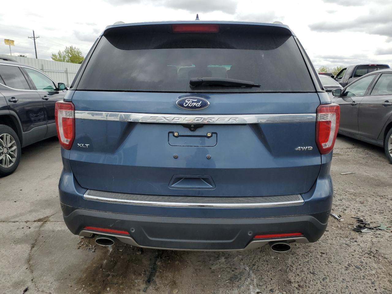 1FM5K8D8XJGB08810 2018 Ford Explorer Xlt