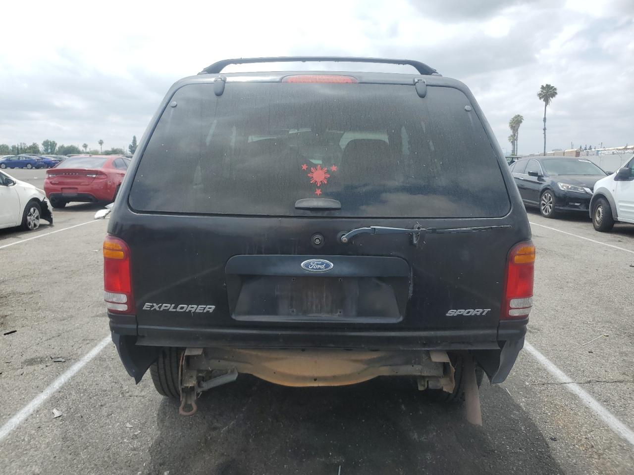 1FMYU22E4WUB32669 1998 Ford Explorer
