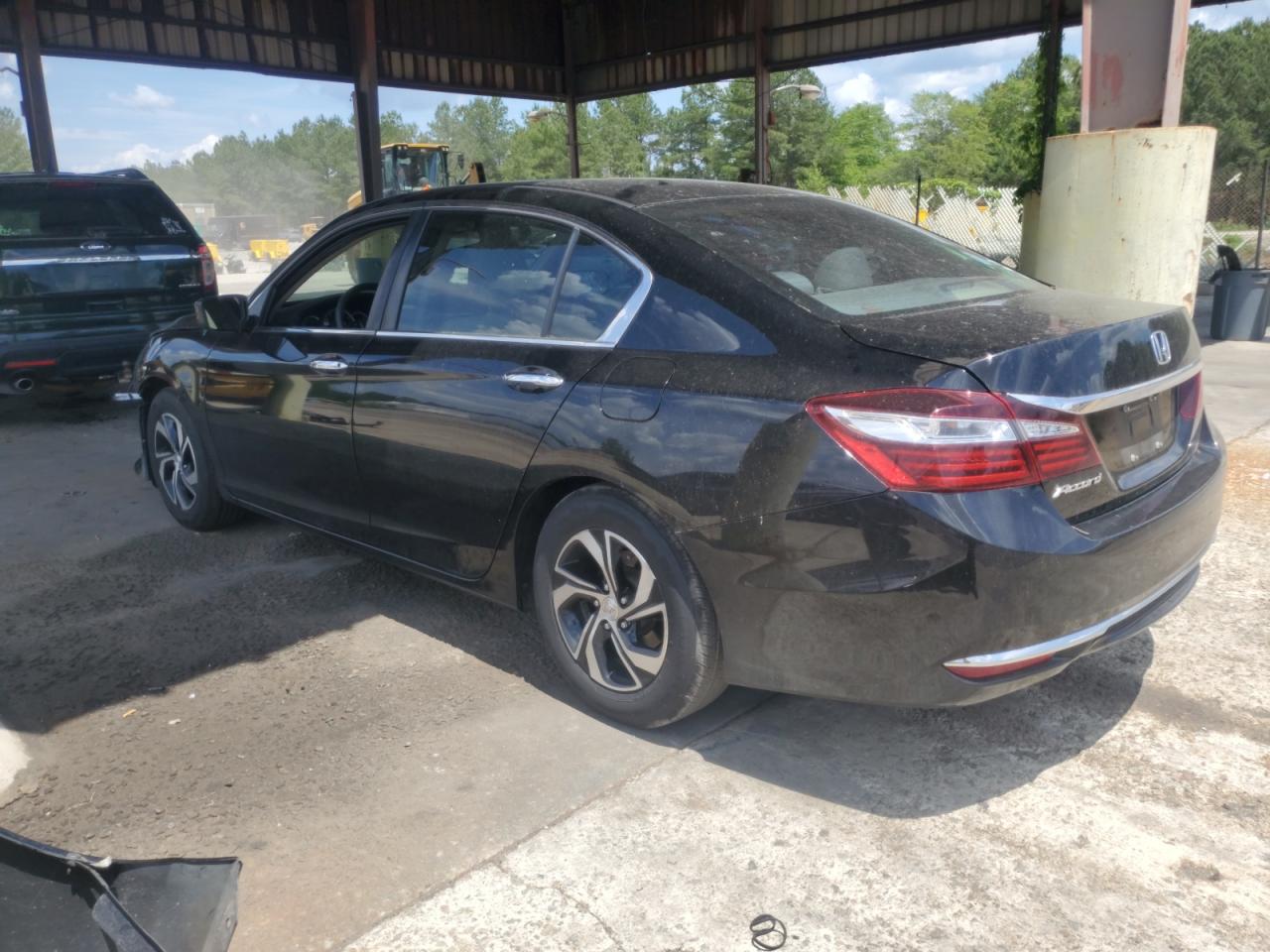 1HGCR2F36HA068746 2017 Honda Accord Lx