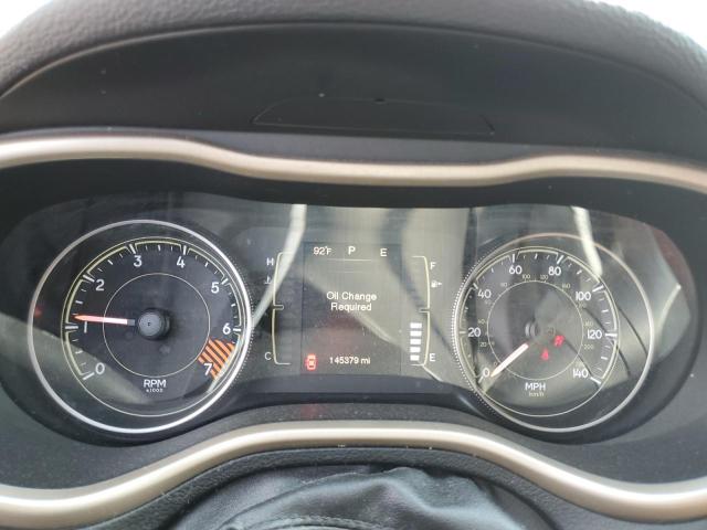 2014 Jeep Cherokee Latitude VIN: 1C4PJLCBXEW323745 Lot: 53672024