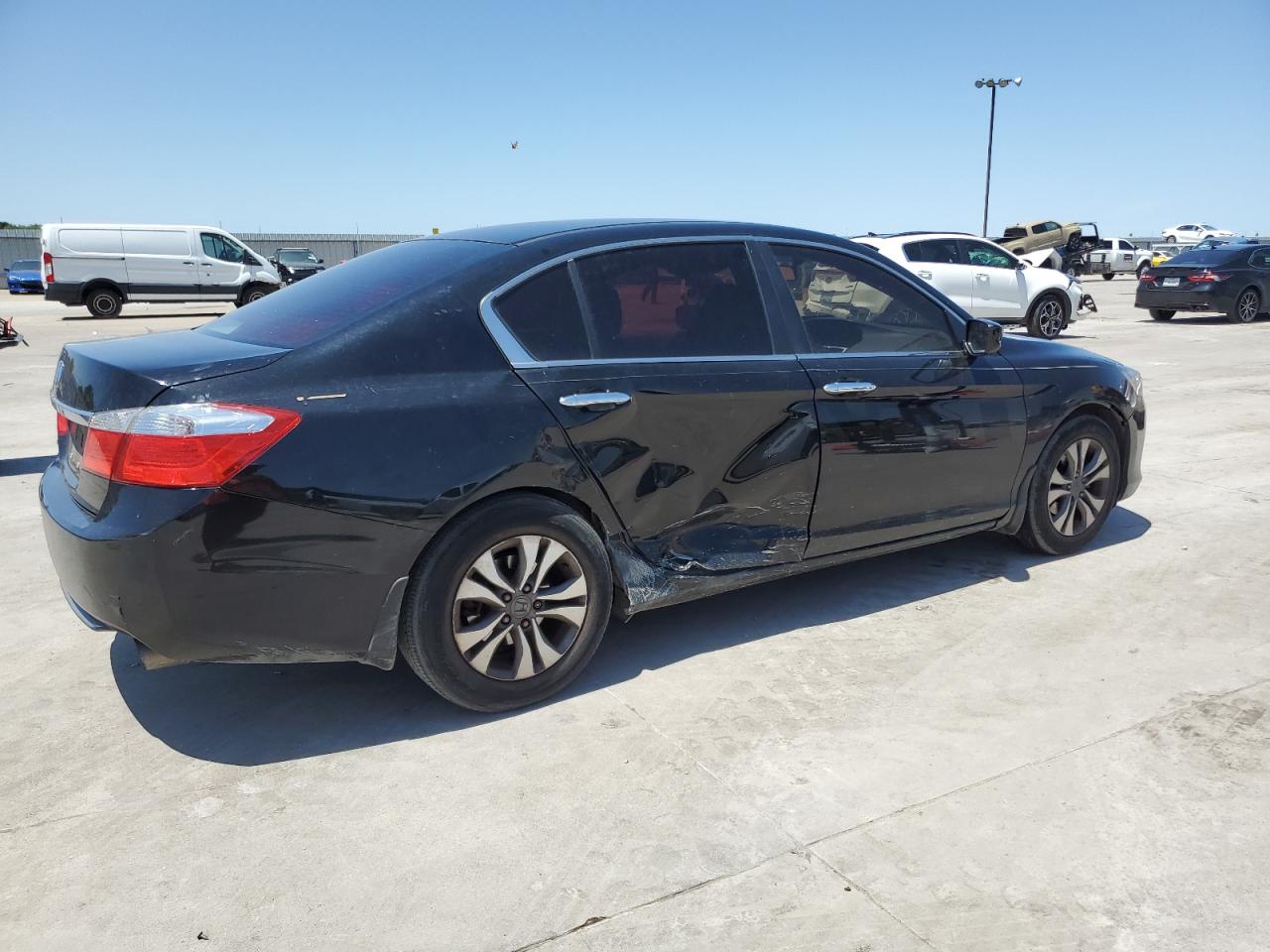 1HGCR2F37DA082780 2013 Honda Accord Lx