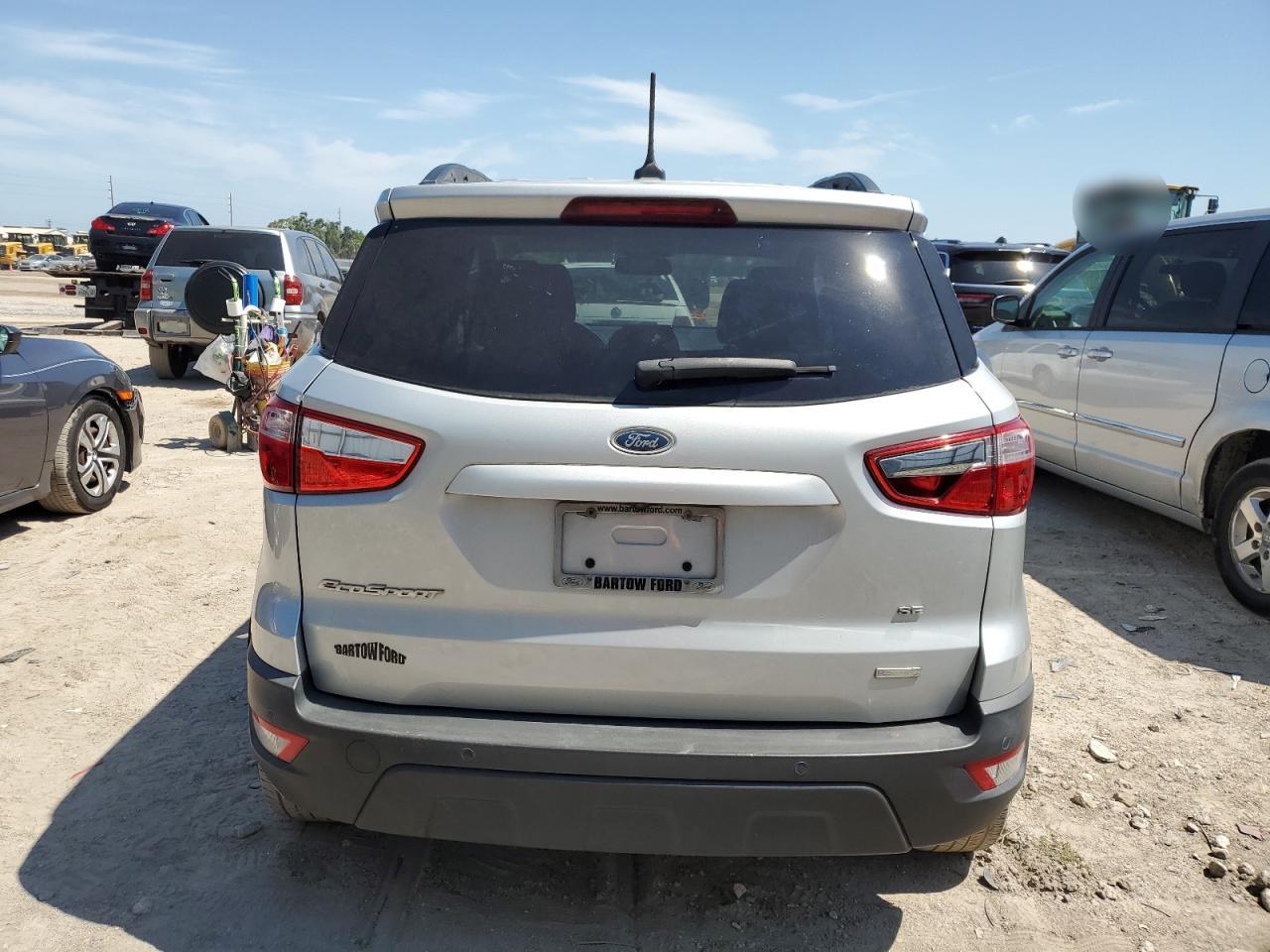 MAJ3P1TE0JC225966 2018 Ford Ecosport Se