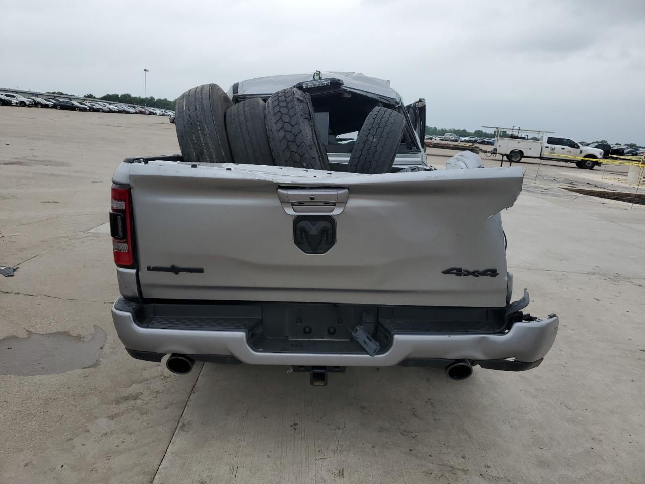 1C6SRFFTXNN317319 2022 Ram 1500 Big Horn/Lone Star