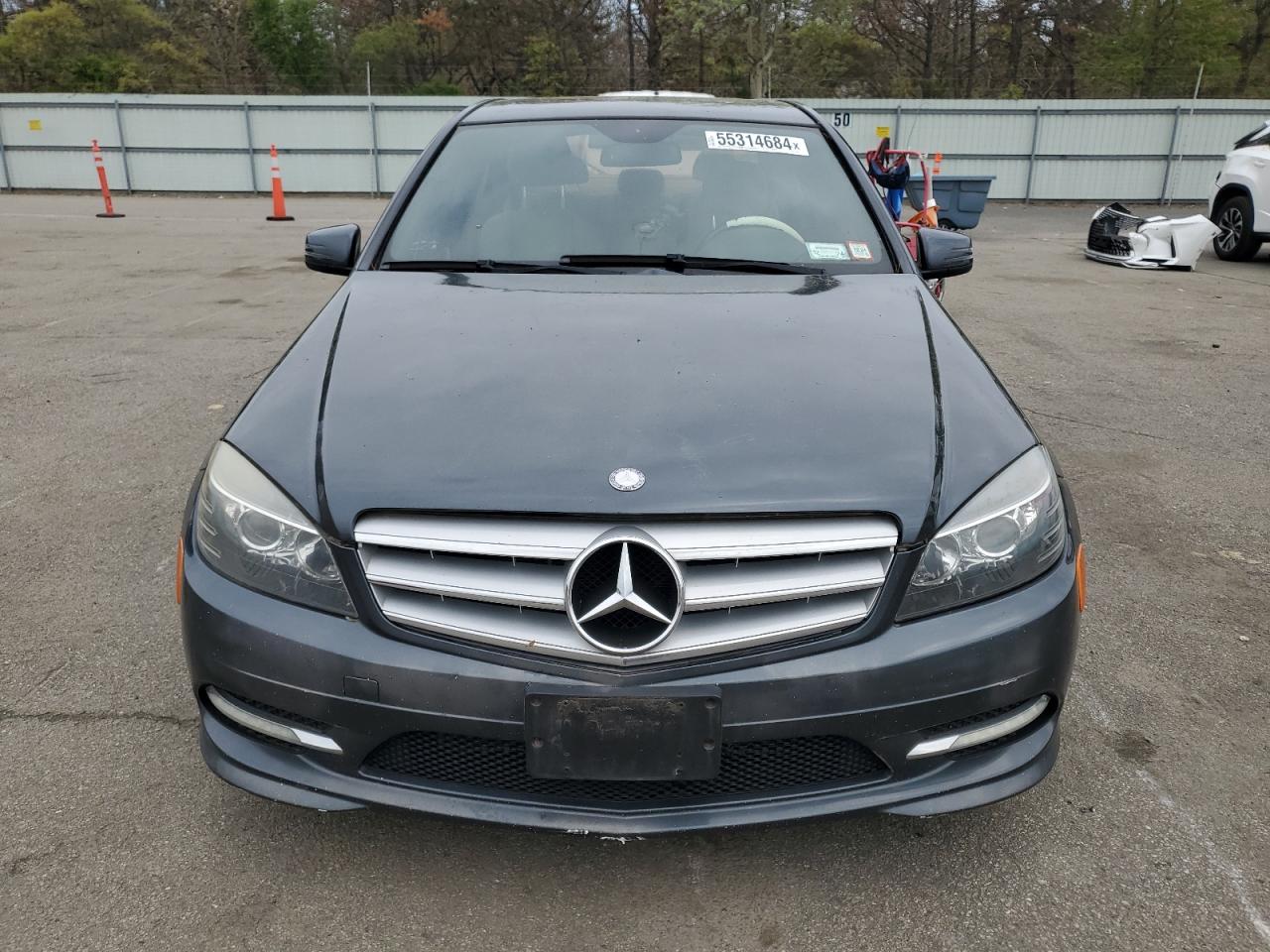 WDDGF8BB0BR147367 2011 Mercedes-Benz C 300 4Matic