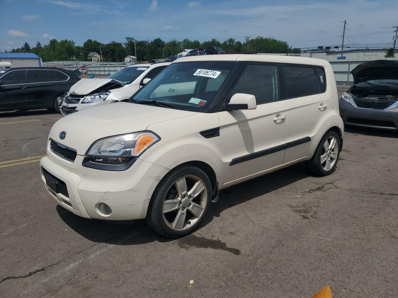 KNDJT2A26B7730240 2011 Kia Soul +